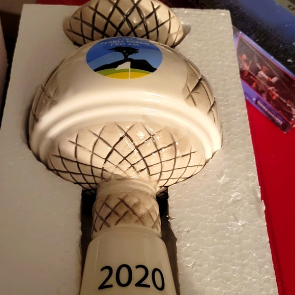 2020 AT&T PEBBLE BEACH PRO-AM Decanter - Picture 1 of 5